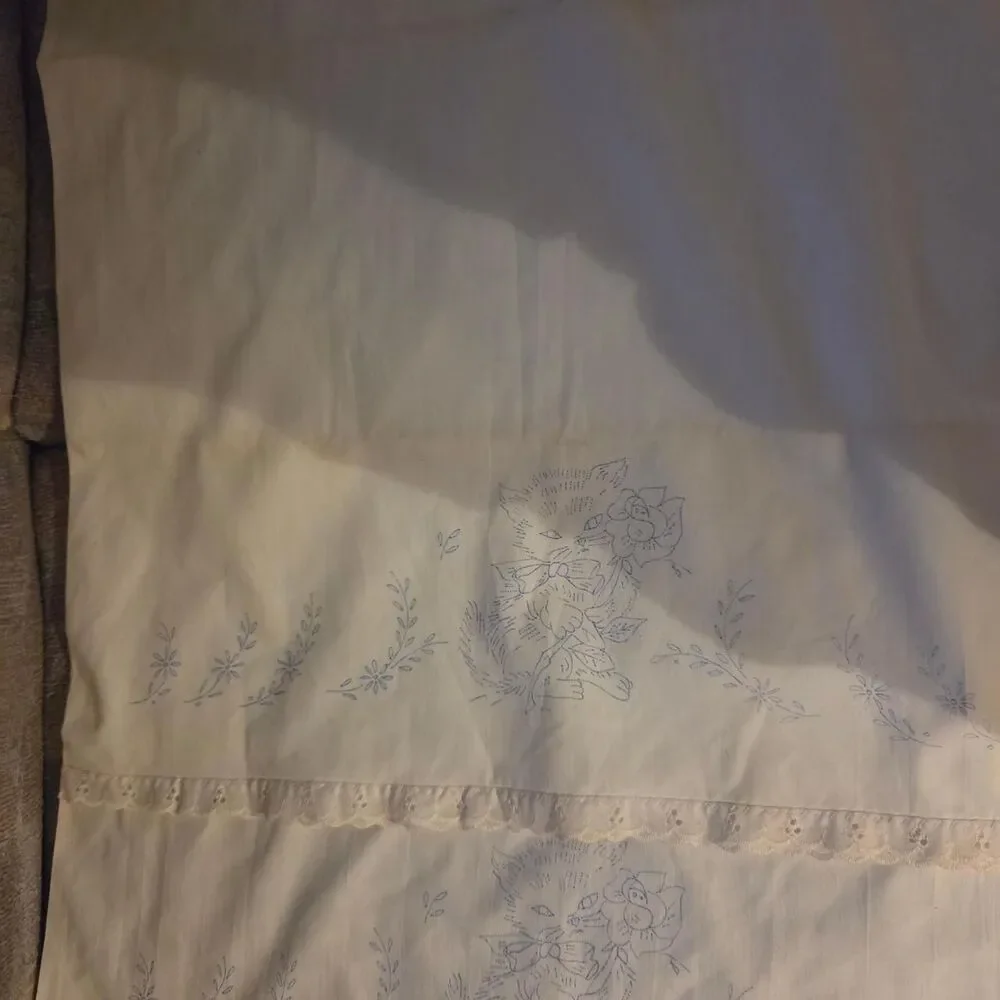 Unbranded White and Cream Soft-furnishings-textiles